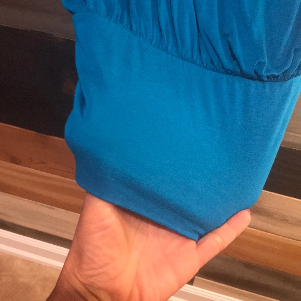 Top - Picture 4 of 5